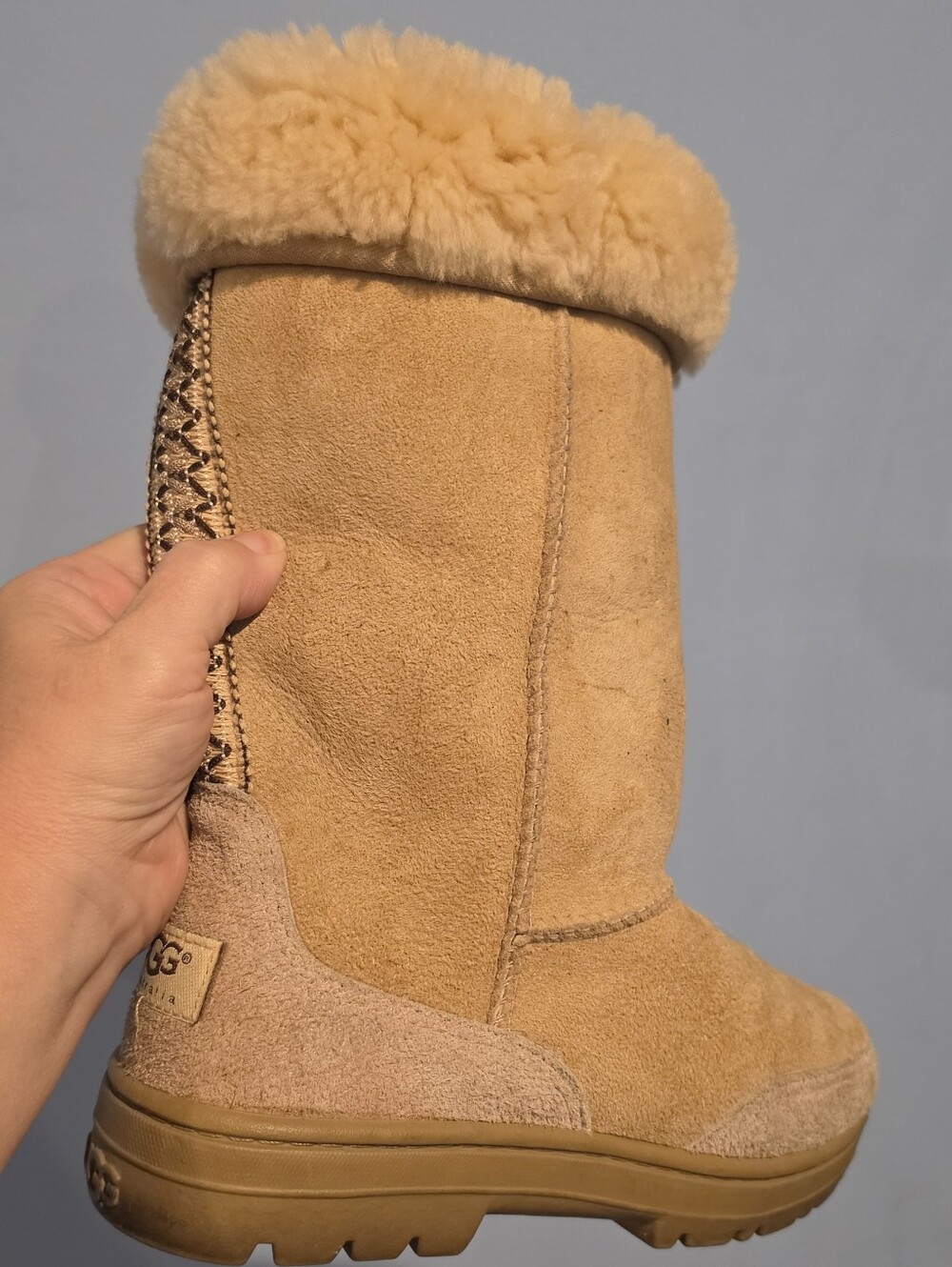 UGG Vintage Tall Tasman Braid  Boots Size 6 Tan